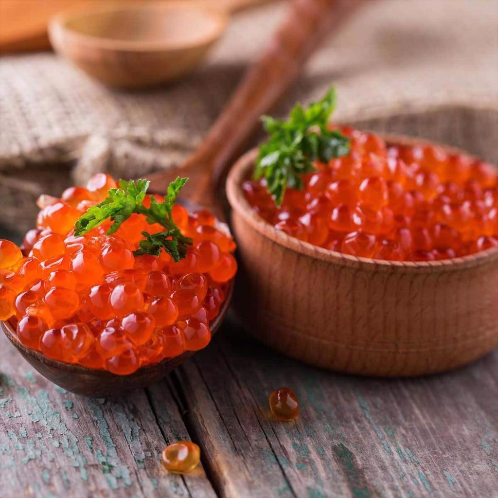 Trứng cá muối và đội tàu của Nga đối mặt với các lệnh trừng phạt mới